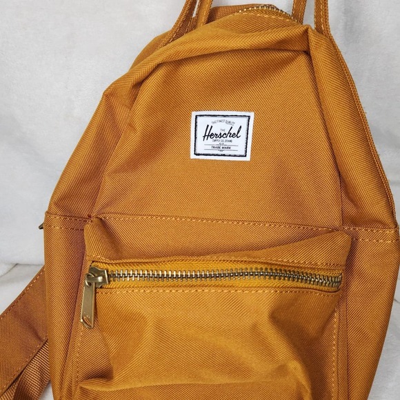 herschel mini backpack - Picture 2 of 5